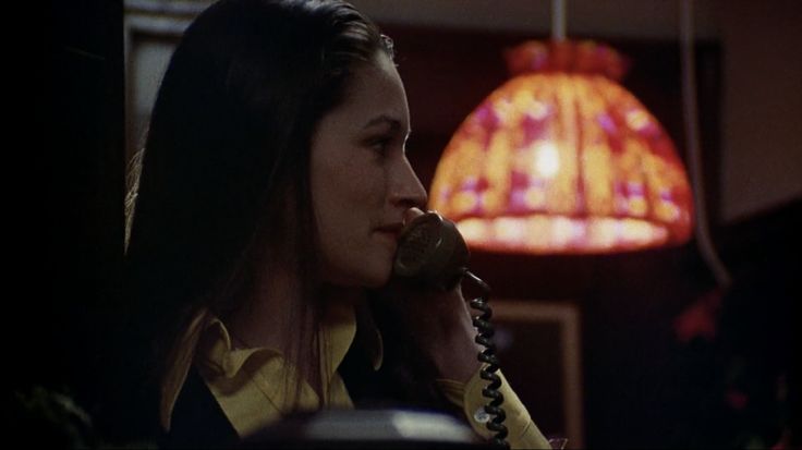 raindragn's tweet photo. nw: Black Christmas (1974) https://t.co/txtRAHcbsl