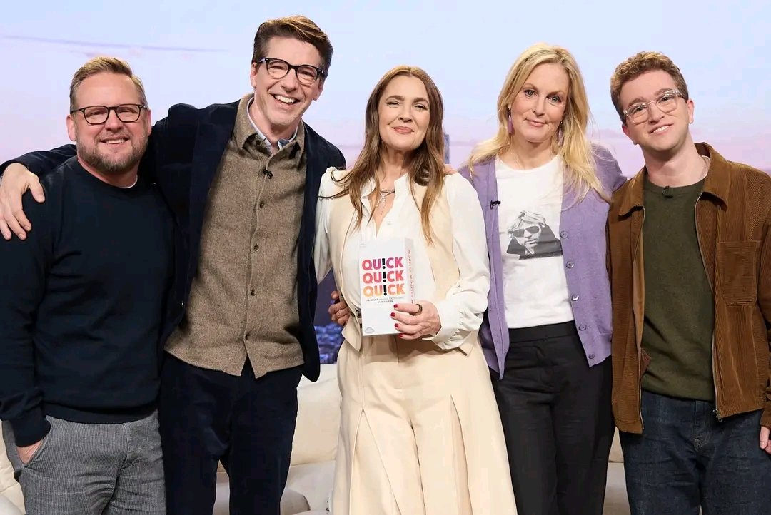 Sean Hayes tweet media