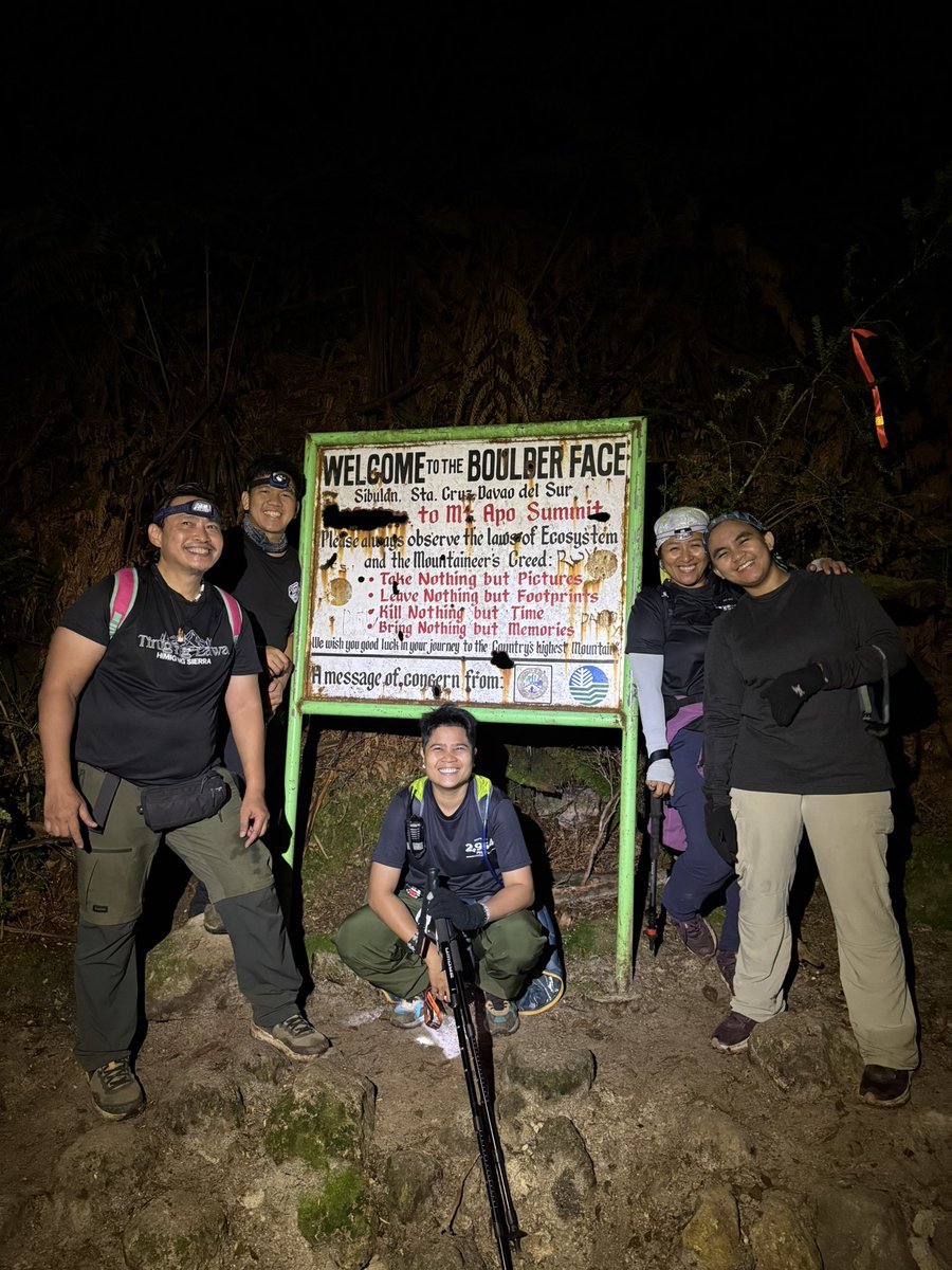 TeddyBaguilatJr's tweet photo. Almost there. Now at boulder face of Mt Apo. #TeddyTravels #MtApo https://t.co/uvm2gV9rz9