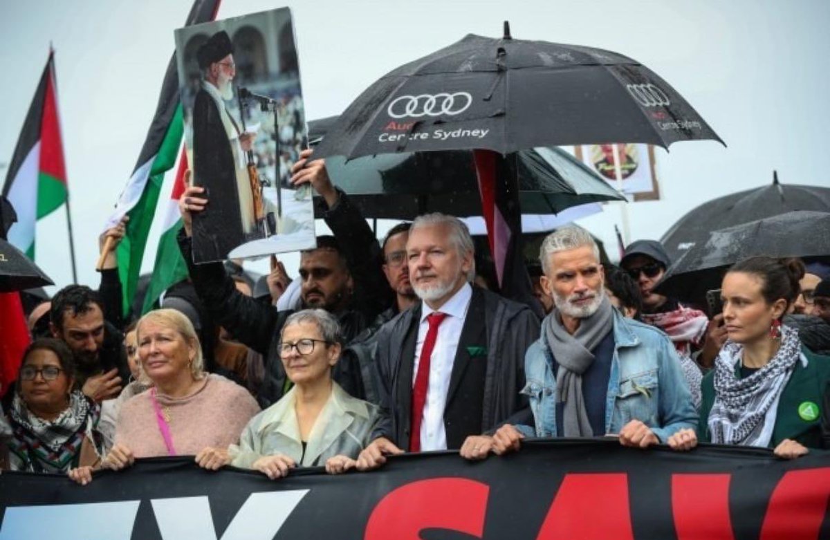 perpidextrous's tweet image. Morning @Craig_Foster 

How ya feelin, big guy?

River to the sea, and all that jazz?