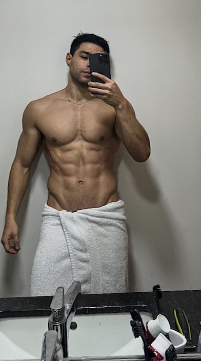 Beto a veces tweet media