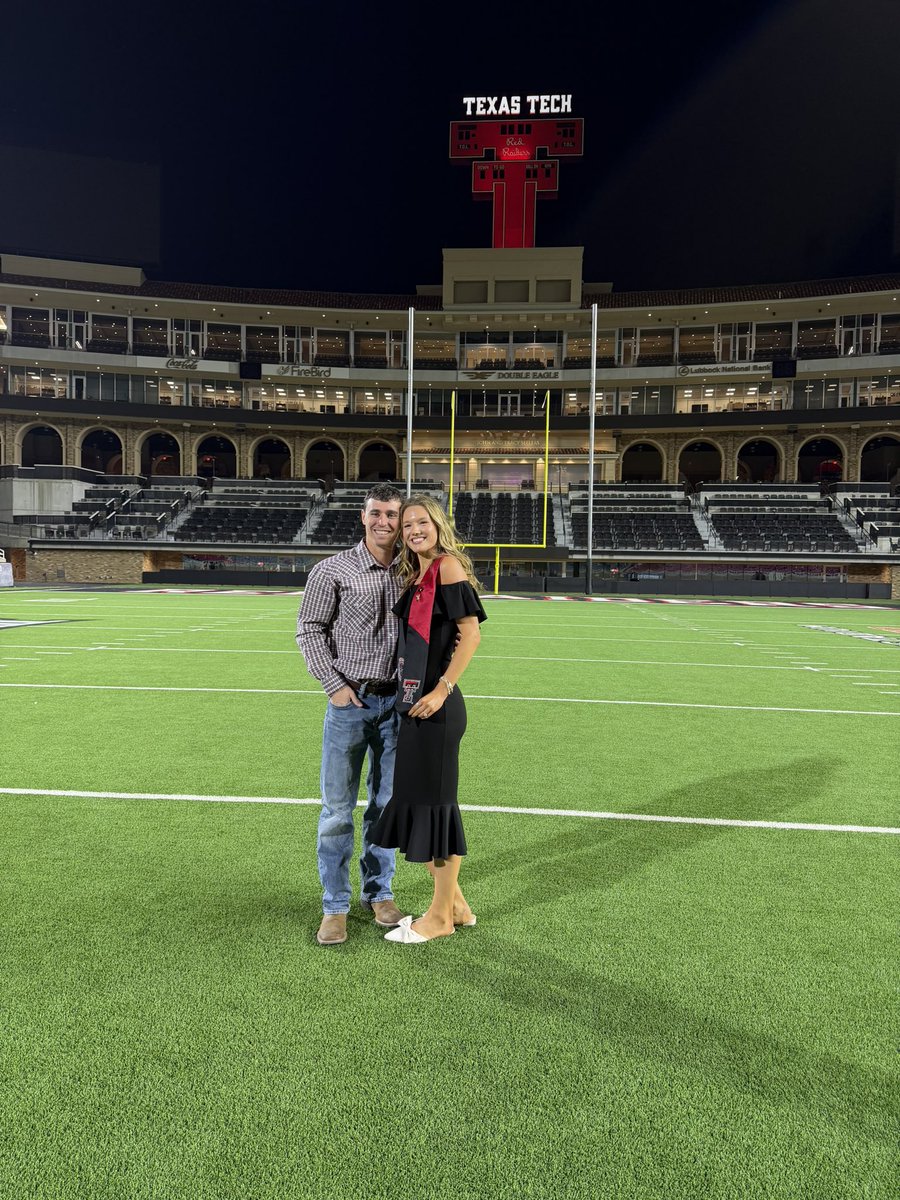 Courtney Carpenter tweet media