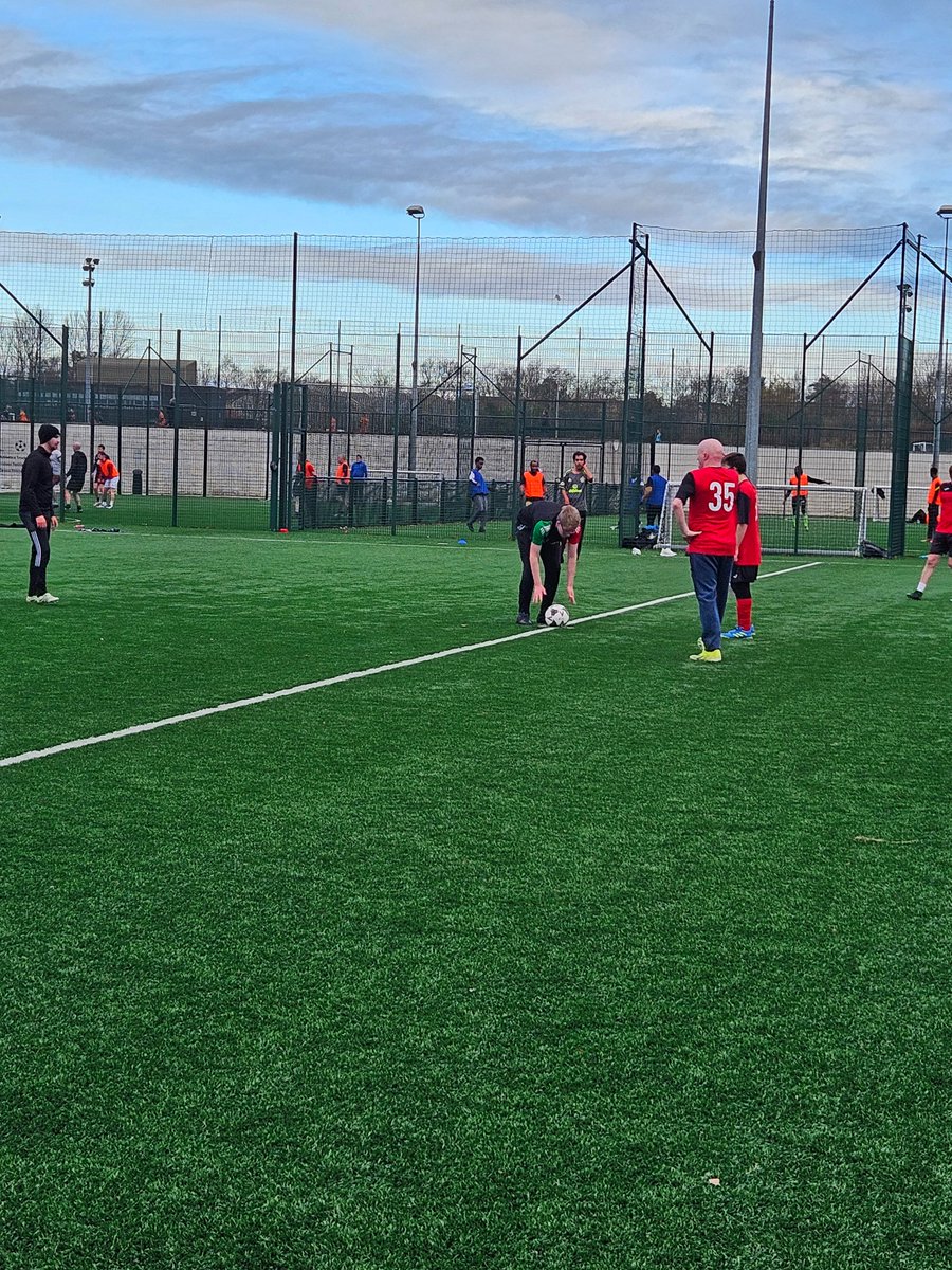 Glenrothes Strollers CC tweet media