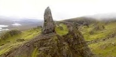 tourscotland's tweet photo. As requested this evening, I am posting information on a Tour #Scotland short 4K travel video Blog clip with #Scottish music of the #Old #Man Of #Storr and #Trotternish #Ridge on #ancestry, #genealogy, #history visit and trip to #Isle of #Skye https://t.co/L4RnijqjBP https://t.co/aToylqVEU4