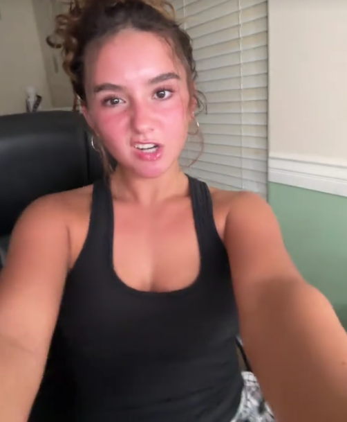 bopsinaction's tweet photo. show her some more love if u wanna see moree #bop #cumtribute #bops #cocktribute #wankchat #horny https://t.co/Rb41TOaMh0