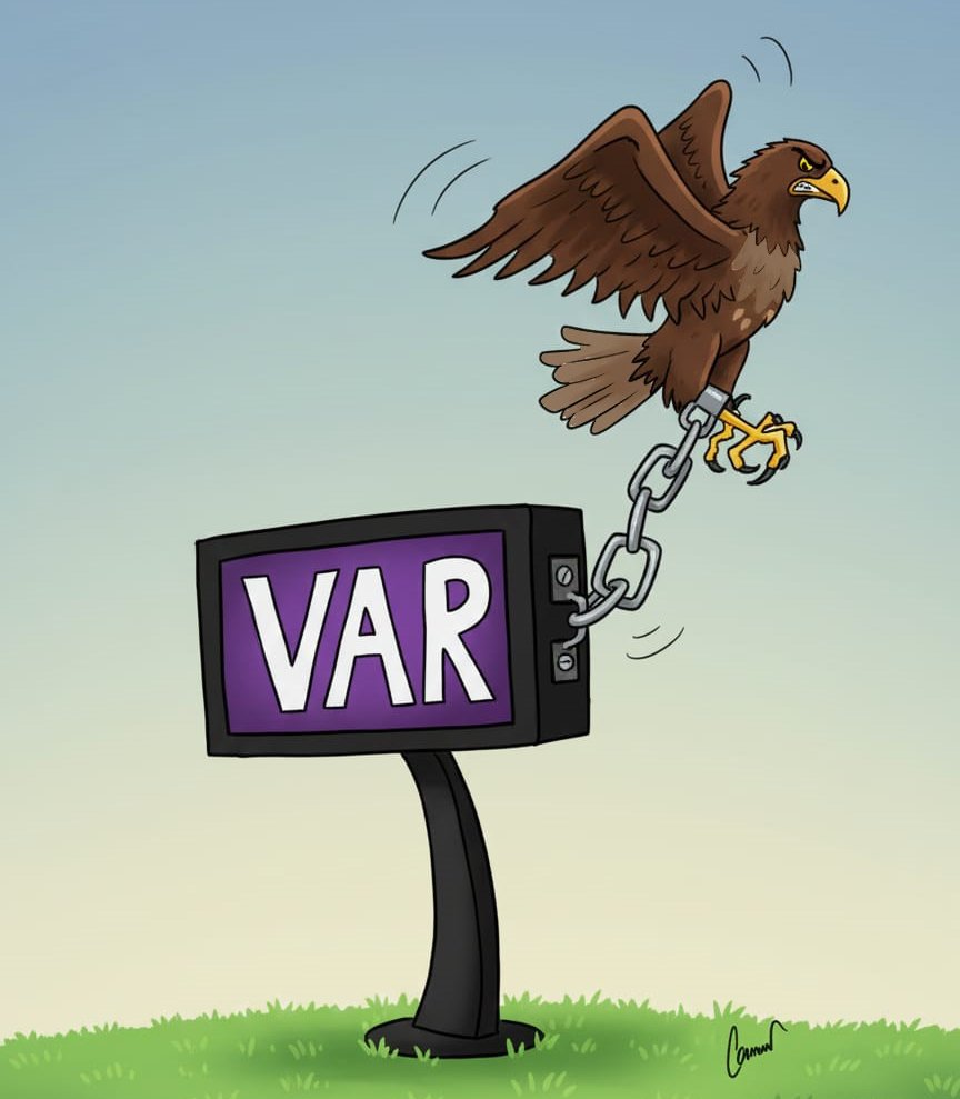 Sadece son iki maçında VAR marifetiyle Beşiktaş'ın maruz kaldığı olaylar;
❗️Hatalı ofsayt çizgisinden gol yedirmek
❗️Net penaltısını vermemek
❗️Şiddet olmayan pozisyonda kırmızı kart uyarısı vermek.