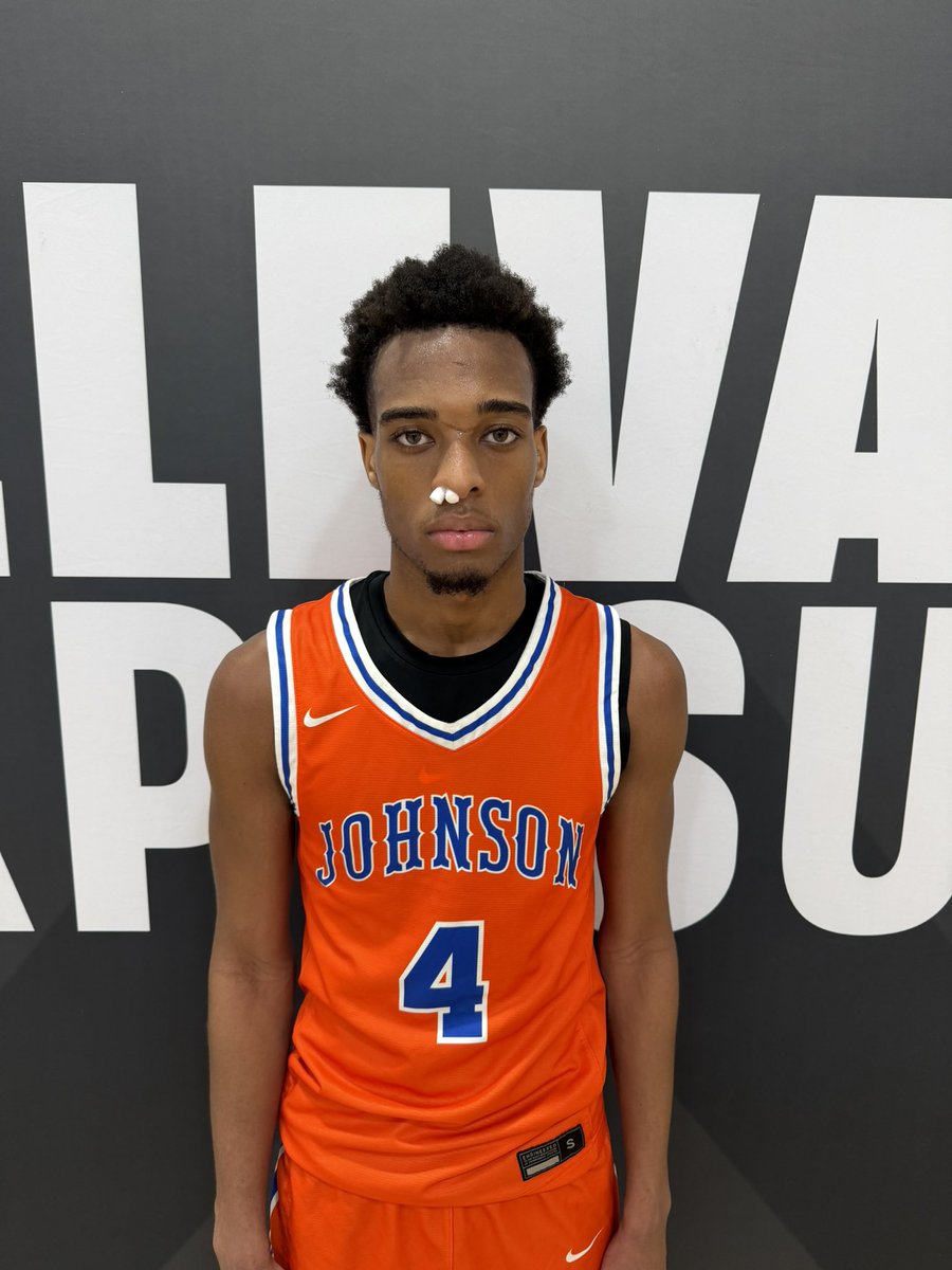 Relevant Exposure #PRO tweet media