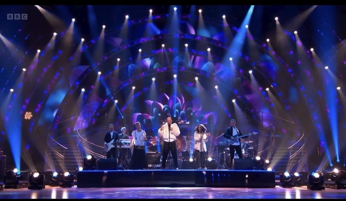 Did you catch that fantastic performance from <a href="/wearejames/">James</a> on <a href="/bbcstrictly/">BBC Strictly ✨</a>? 

If not we have captured it here for all of you across the pond who can’t get iPlayer. 👇 

youtu.be/aC5U2yoh5yY?si…