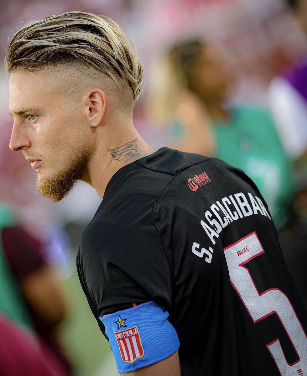 ‼️⚠️ La consagración de Estudiantes LP NO IMPOSIBILITA las chances de que Santiago Ascacibar llegue a #River:

📌 El jugador en los últimos meses había dado señales que analizaría cambiar de club. 

📌 Las negociaciones NO estaban sujetas exclusivamente a que el Pincha NO juegue