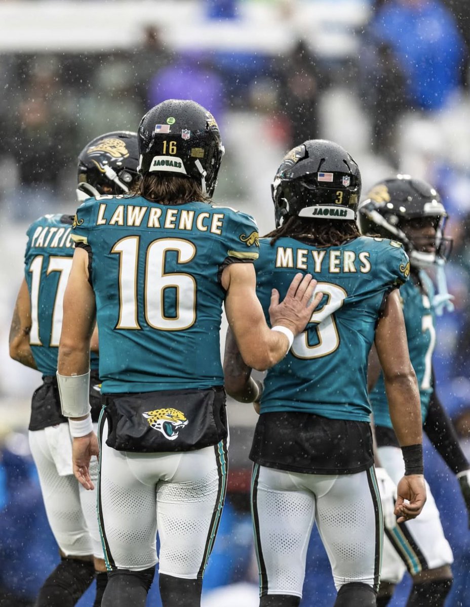 thebrettjames1's tweet image. Please like or comment this tweet if you NEVER switched up on Trevor Lawrence