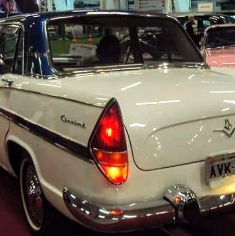 YannRobichon's tweet image. Happy #SimcaSunday / #SundaySimca!... 
Simca Chambord. 
#Auto #Automobile #Automobiles #Autos #Car #CarHistory #Cars #CarsHistory #ClassicCar #ClassicCars #FrenchCar #FrenchCars #Photographie #Photography #RetroCar #RetroCars #Simca #SimcaInEnglish #VintageCar #VintageCars