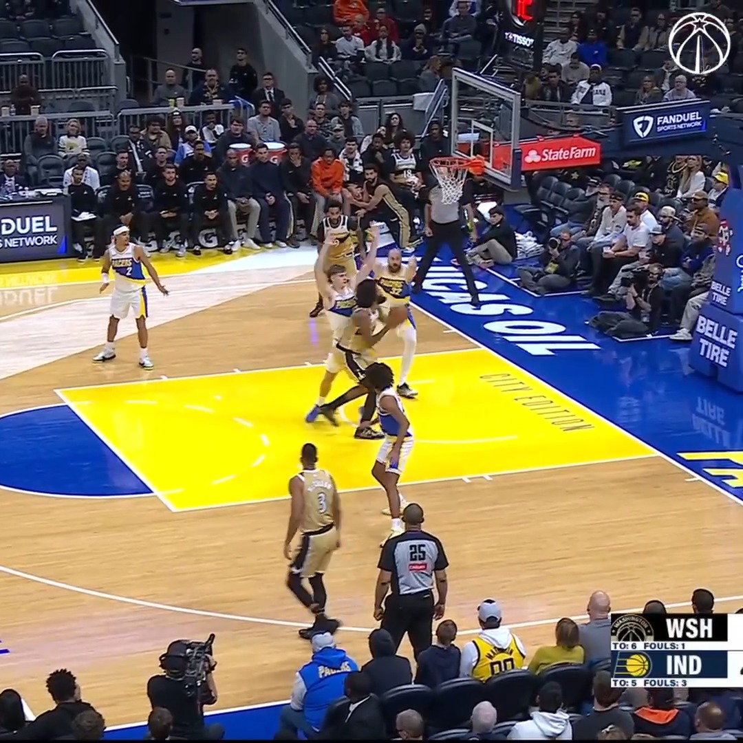 Marvin's got 11 points so far tonight 📊