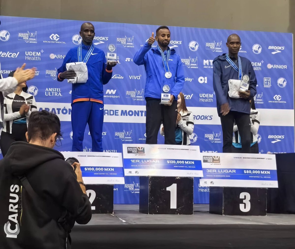 𝗖𝗲𝗹𝗲𝗯𝗿𝗮𝘁𝗶𝗻𝗴 𝗘𝘅𝗰𝗲𝗹𝗹𝗲𝗻𝗰𝗲! 🎉 Ranger Evans Mayaka (KWS Nyahururu) claims 2️⃣nd at Monterrey Marathon 🇲🇽 with a personal best of 2:09:36. A true testament to dedication &amp; passion! 👏
#ExcellenceInAction #KenyaWildlifeService