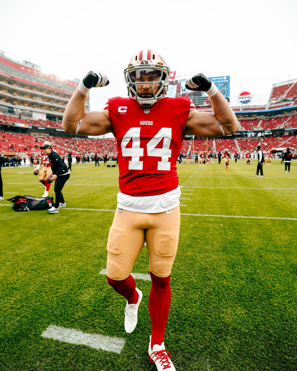 49ers's tweet image. 👏 get your votes in 👏

#ProBowlVote Kyle Jusczczyk
#ProBowlVote George Kittle