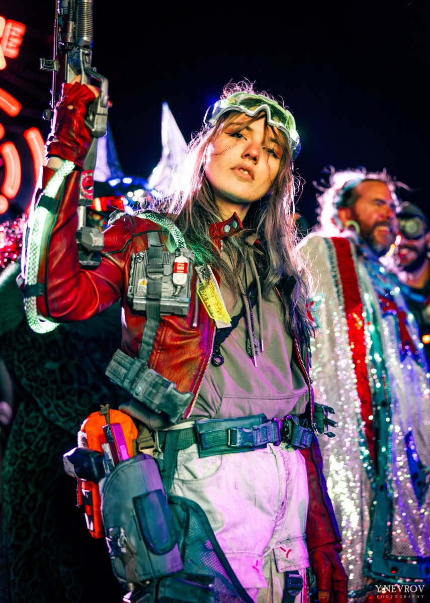 NeotropolisHQ's tweet image. REMINDER-  #Neotropolis ticket prices go up to Tier 2 at MIDNIGHT tonight! Here's some more great costume inspiration from around the event to help get you ready for the fully immersive cyberpunk and sci-fi festival April 29th-May 3rd, 2026.
📷 Yuri Nevrov
neotropolis.com