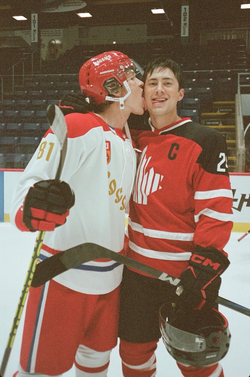 royaltyrozanov's tweet image. this picture changed the trajectory of my life forever btw