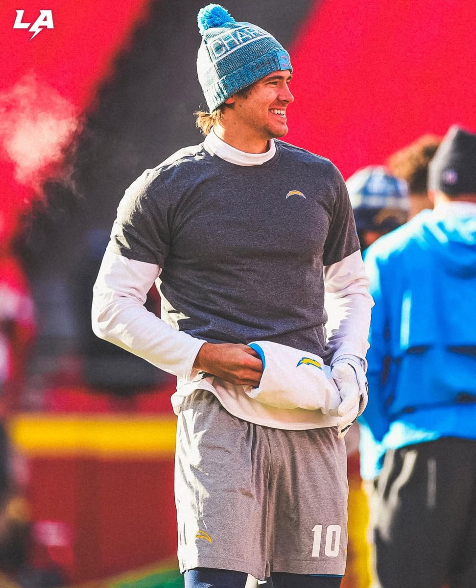 The Chargers swept the Chiefs this season, slamming the door on their playoff hopes. Justin Herbert and the Chargers have now rattled off seven straight wins against the AFC West.