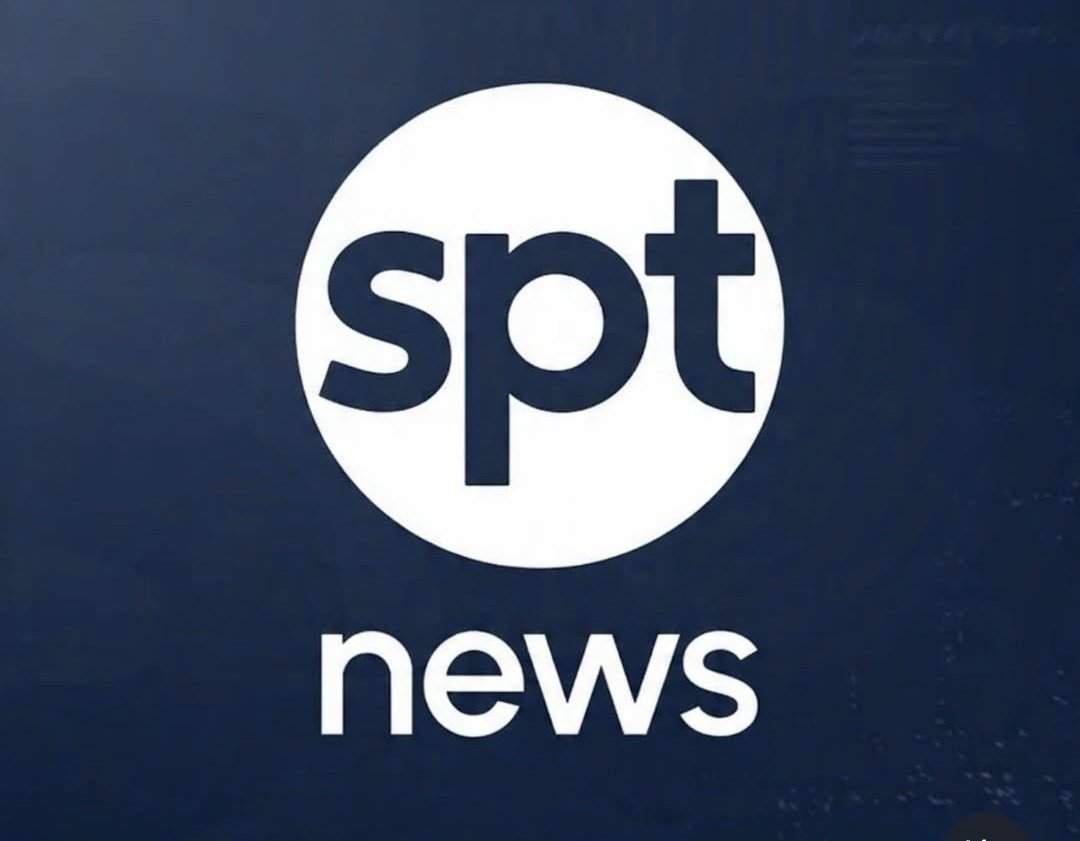 Nassri24451077's tweet image. @PatiAbravanel ele se foi e o Brasil sempre o amou e respeitou, mas você deu o golpe mais duro na imagem da empresa que ele tanto honrou, criou uma imagem digna e em um momento você destruiu o legado do Senhor Abravanel. A nova logo 👇🏼