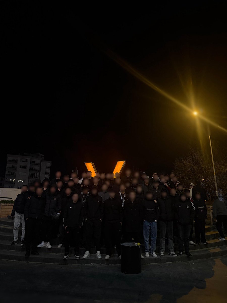 BİZ SOKAĞA İNERSEK TÜM RENKLİLERİ KAPARIZ :))

📍Görükle