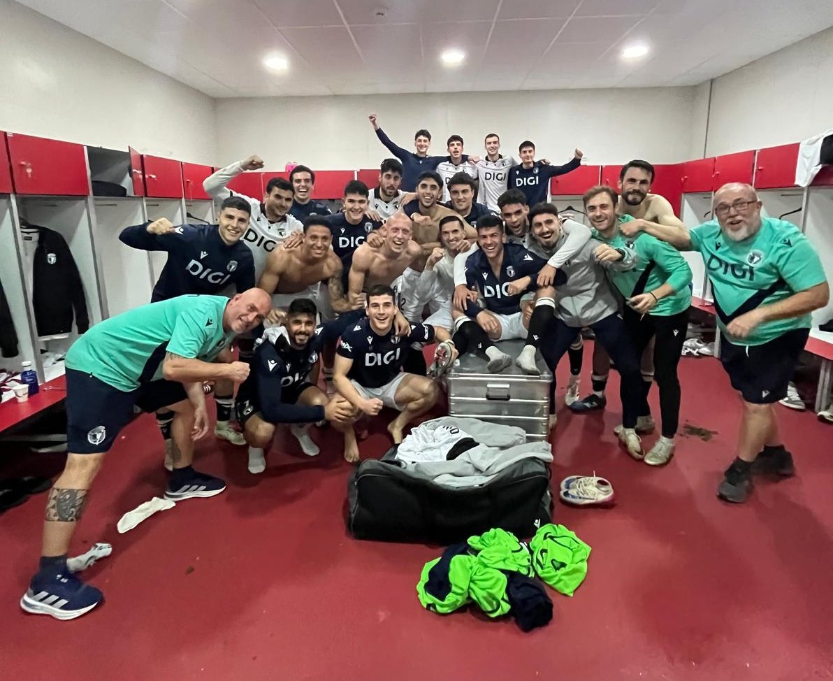 Este 𝑬𝑸𝑼𝑰𝑷𝑨𝒁𝑶 os desea buenas noches y felices sueños 😉🤍🖤

#BurgosCF