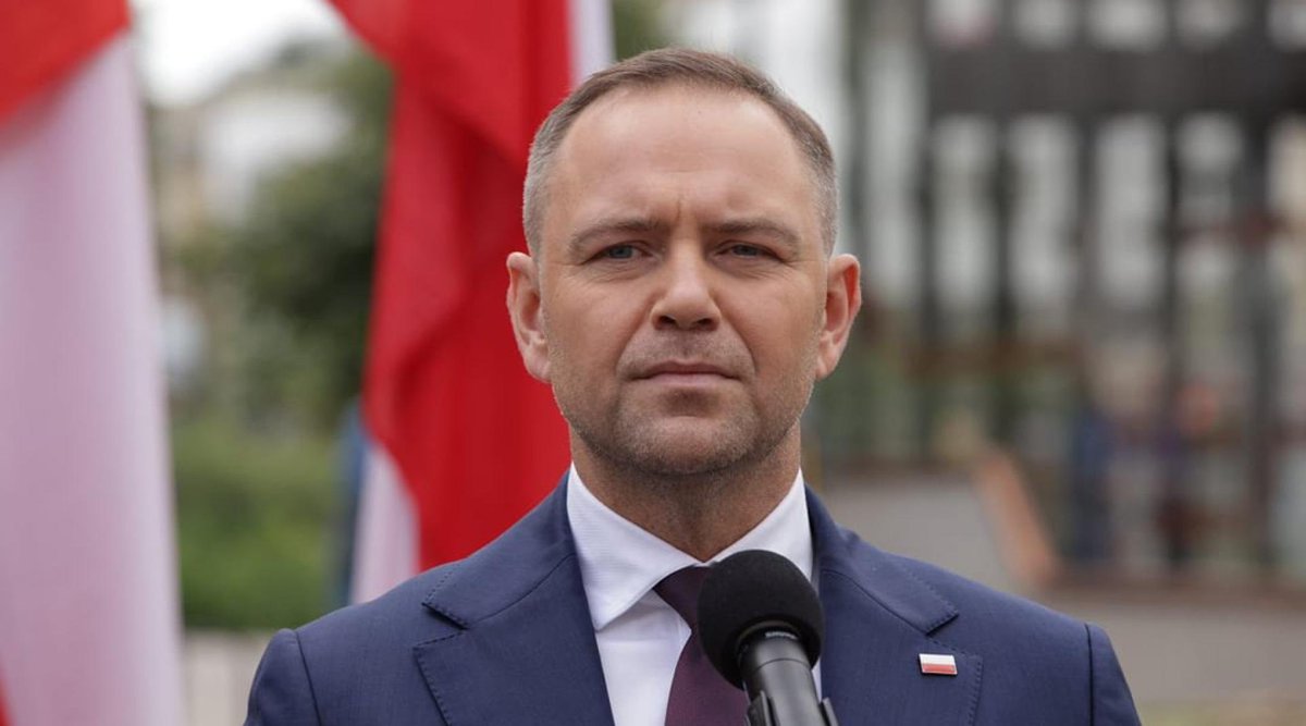 SlavicNetworks's tweet image. 🚨 BREAKING NEWS: POLISH PRESIDENT NAWROCKI CANCELS HANUKKAH CEREMONY AND IT WILL NO LONGER BE PART OF PRESIDENTIAL TRADITION 🇵🇱— IS HE COURTING GRZEGORZ BRAUN’S ELECTORATE? 🇵🇱

For the first time since 2006, the Hanukkah ceremony has not been held at the Polish Presidential…