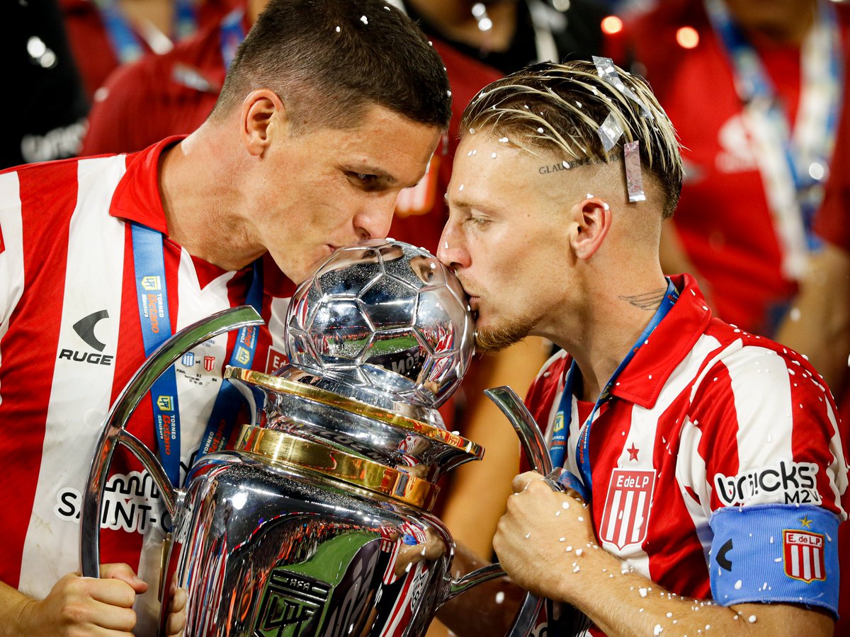 EdelpOficial's tweet photo. ✍️ Una página gloriosa más para los campeones y referentes https://t.co/nMfpLVMOmE