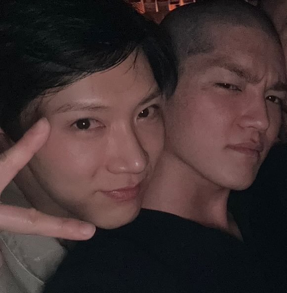 taetenzip's tweet photo. here when he left, here when he returned 🥹❤️ #taeten https://t.co/LSjuETMrdc