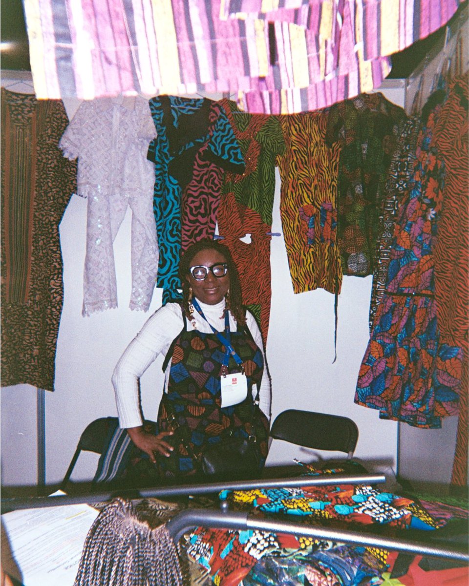 Rotary's tweet image. POV: You’re scrolling through digital snapshots from past Rotary Conventions, and all the good memories start coming back 📸

Register by 15 December to secure the current discount before rates increase! Don’t miss it 👉 on.rotary.org/3hsmk71