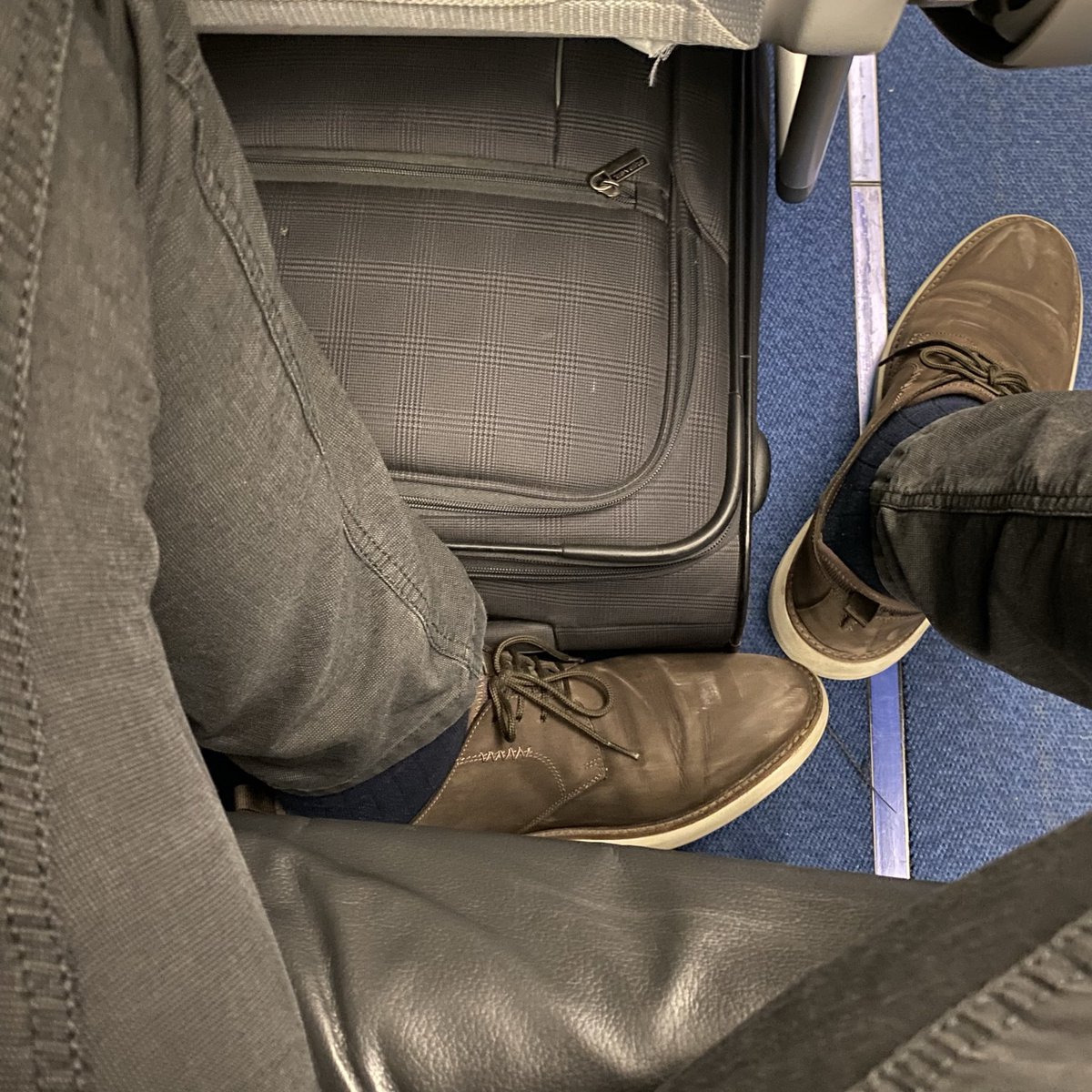 jdrabko's tweet photo. New flying standards in @Lufthansa_DE https://t.co/pNPRaApRZg