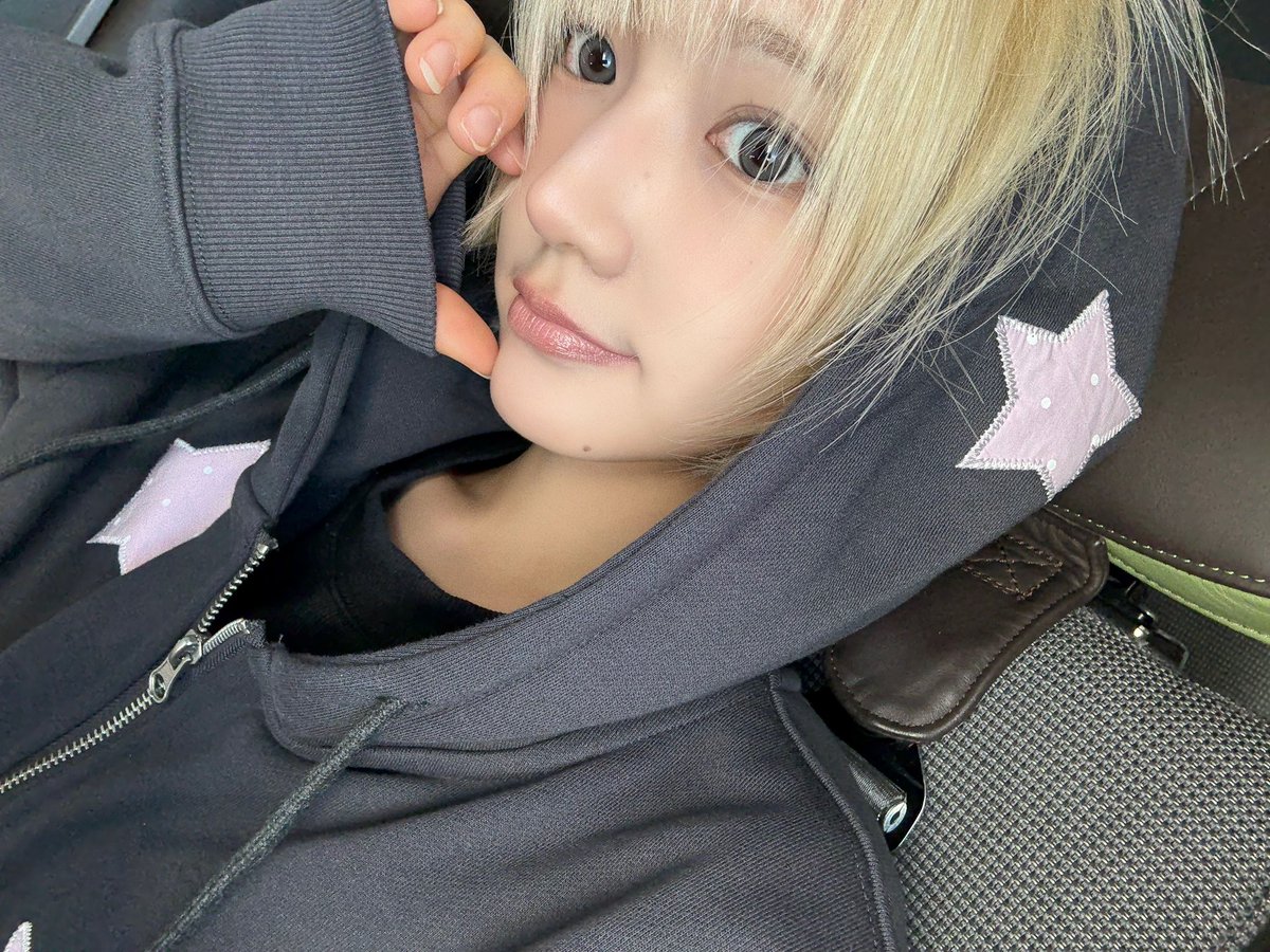 JI06Y's tweet photo. 🩷🤭 https://t.co/0iYevdgw7l