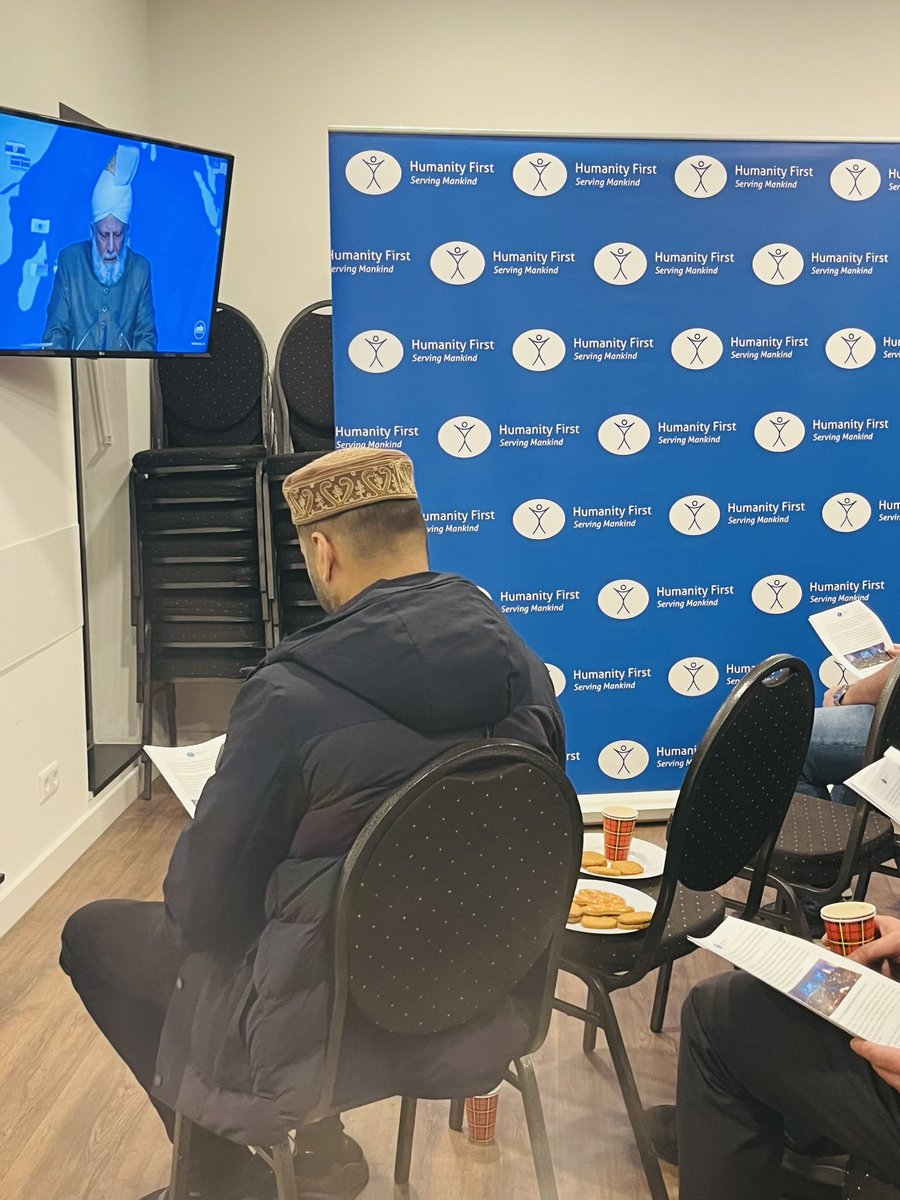 HumanityFirstNL's tweet photo. Today, our management team gathered at the @AlmereMoskee to re-listen to the blessed address of the Worldwide Head of the Ahmadiyya Muslim Community at the 30th Anniversary Conference of @HFI1995. https://t.co/1SHs12xgw2
