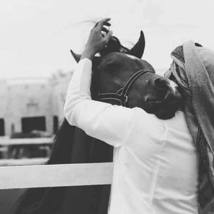 فايروس گورونا 
أجبر العالم كله
على النظـافه والتعقيم

يا ريت يأتـي
فيـروس غـدرونا
لكي يجبـر العالم على :
الوفاء والأخلاص والضمير ..!!