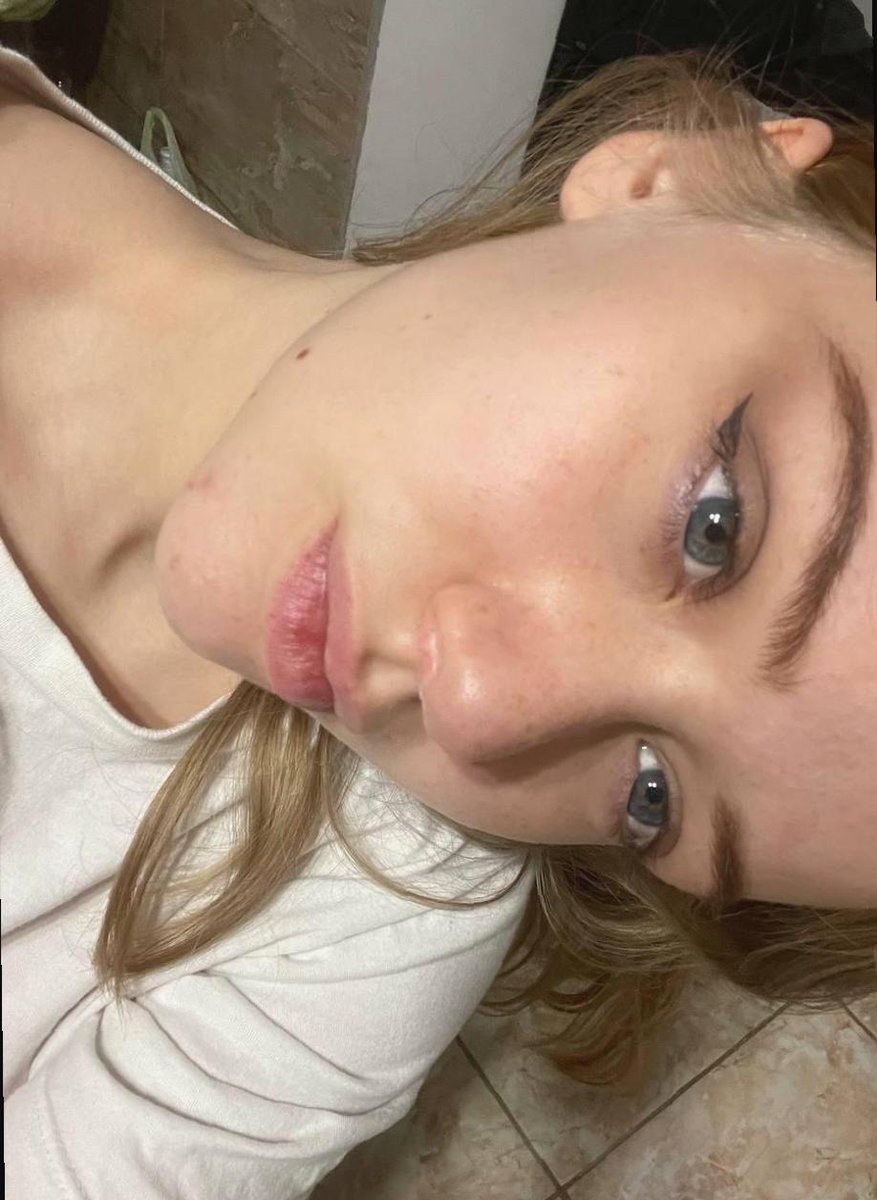 TacticOp_x's tweet image. outfit looks fire but my mood is buffering—update in 5 minutes