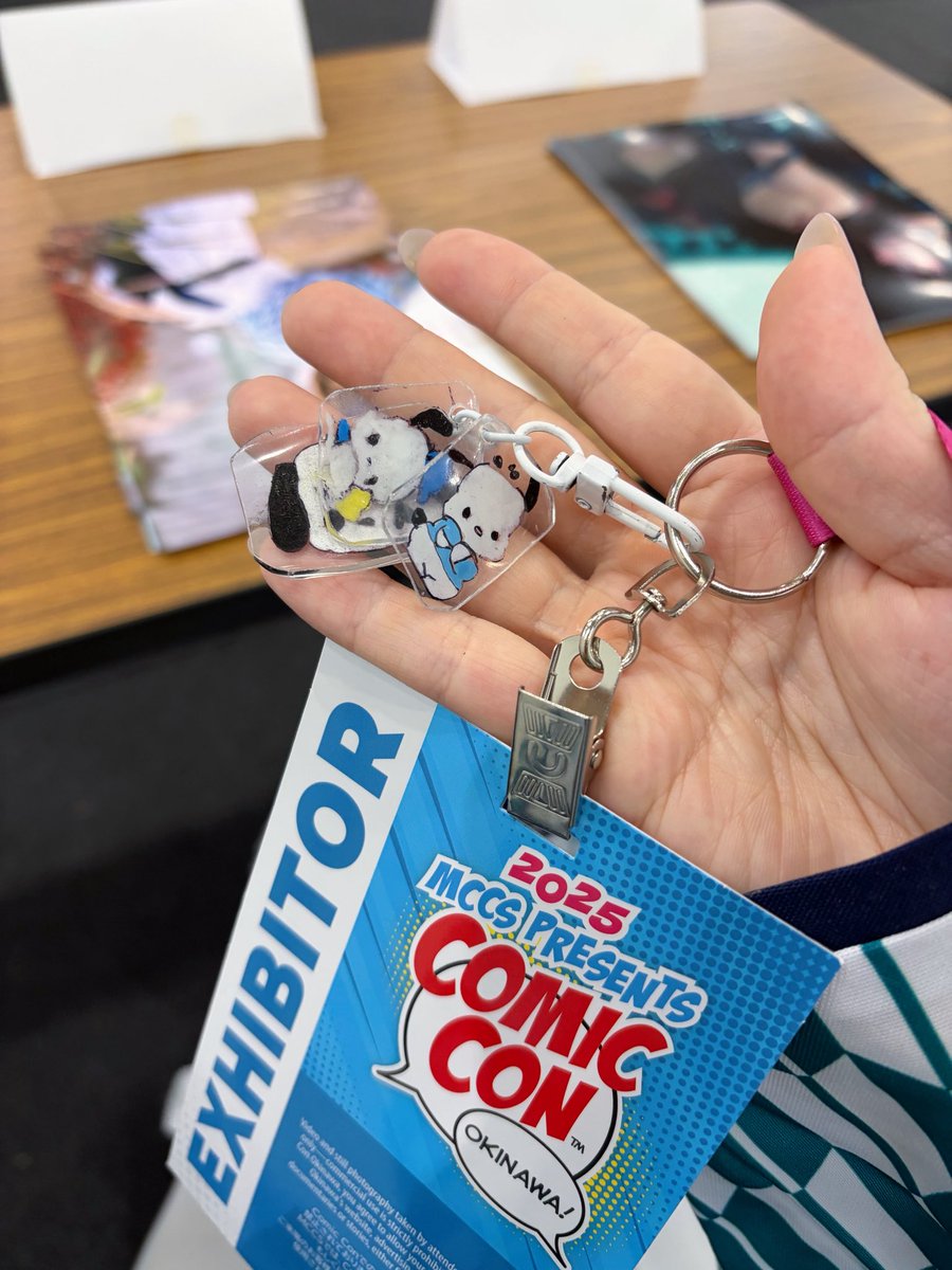 kau_toriumi's tweet photo. 沖縄コミコン2日目!
コスプレコンテストの審査員などさせて頂きました❣️
異国情緒を感じれて最高に楽しかったです🥰✨
子供たちもたくさん遊びに来てくれて自作のプレゼントもらったよ〜!大事にするね☺️
#okicon https://t.co/cNHoxei4pM