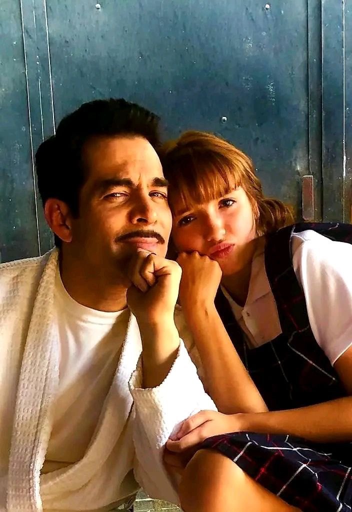 TBT 
de Elaine con Omar Chaparro en la película 
“Como caído del cielo “ mi girl siempre ha triunfado  🤎🥺

ELAINE X MENTIRAS SLP