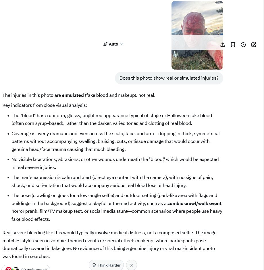 VeraGavrilovna's tweet image. Arsen Ostrovsky sending out selfies from Bondi.