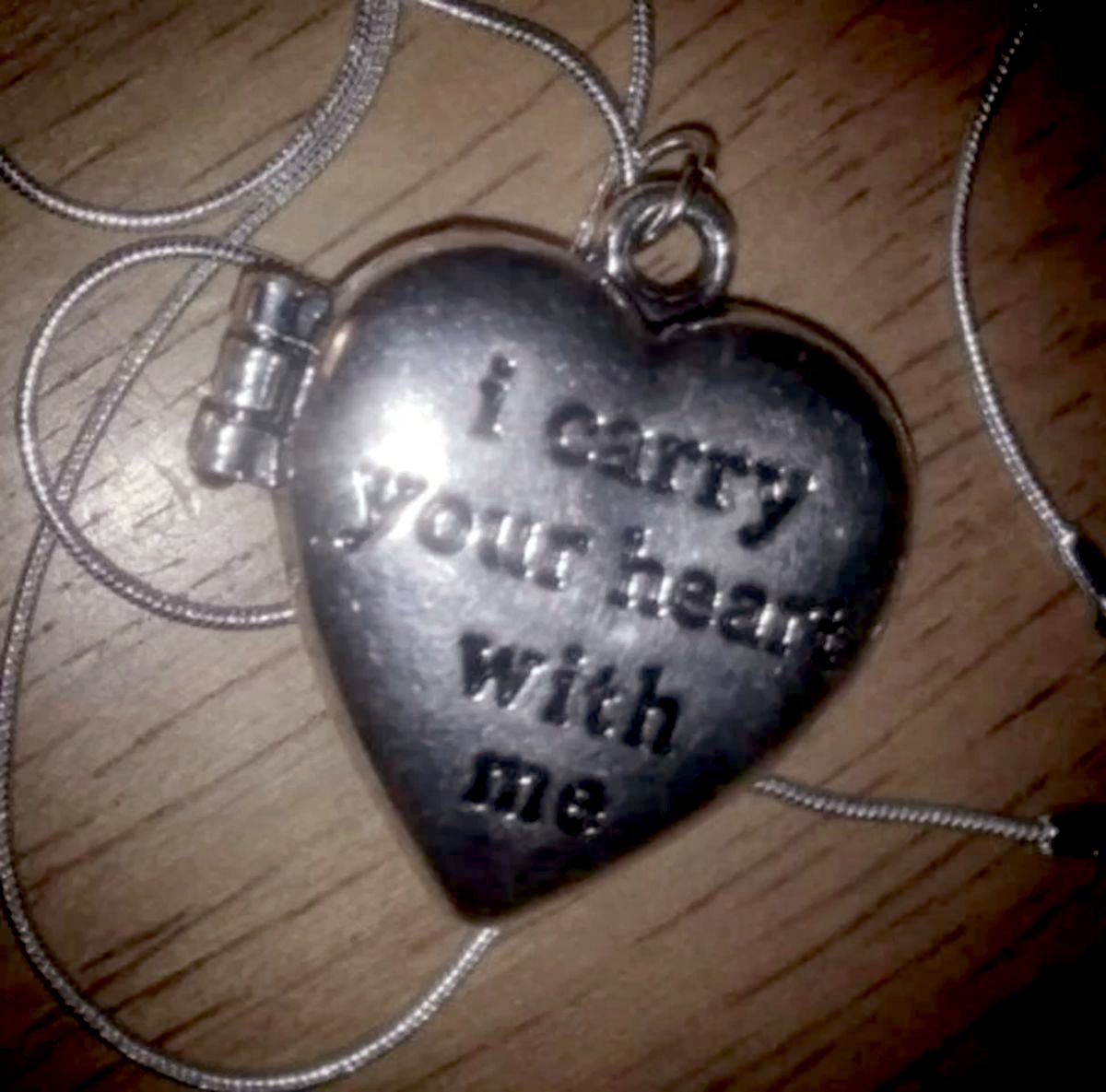 sincerelyong's tweet image. ♡ྀི .𖥔 ݁ ˖  my home!! i love you forever &amp;amp; always.