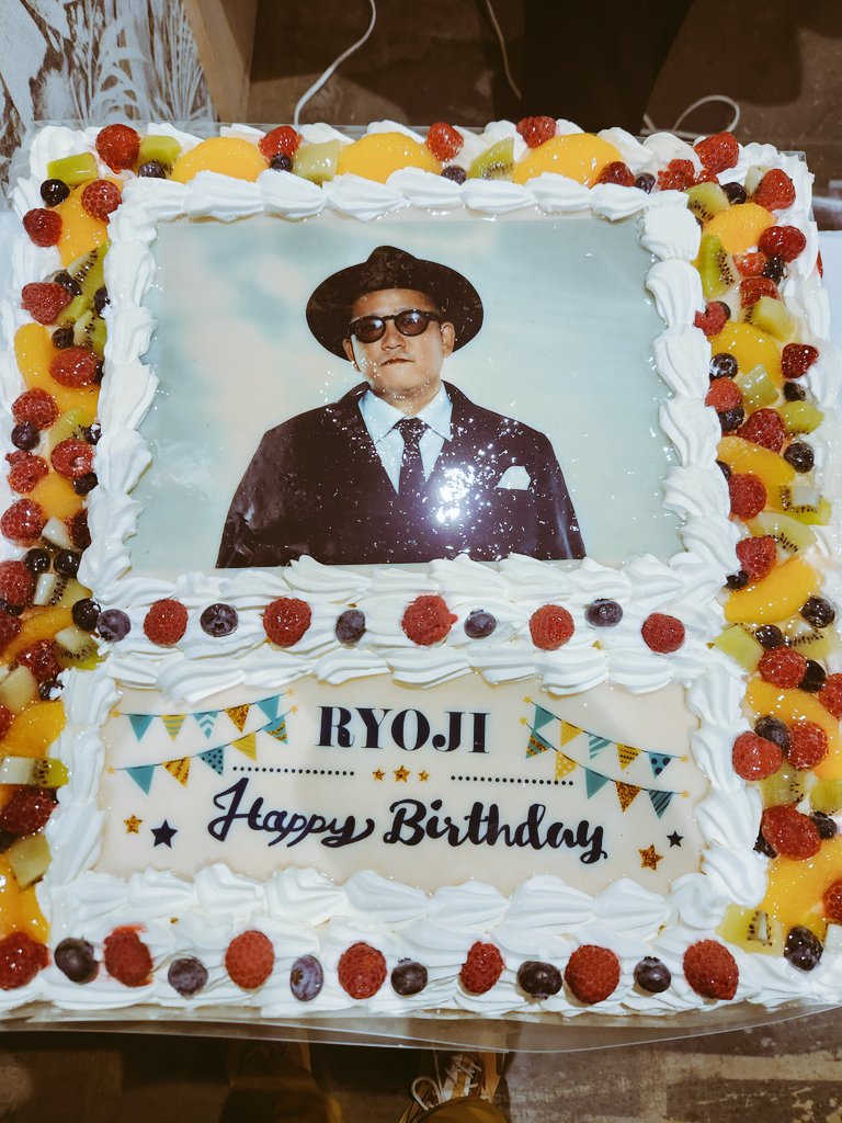 りょーRYO tweet media