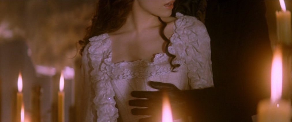 TheCinesthetic's tweet image. the phantom of the opera (2004)