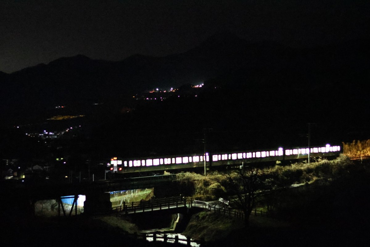 焦点距離の魔術師@記録と記憶/SONY3機とCanon1機 (@genki80001919