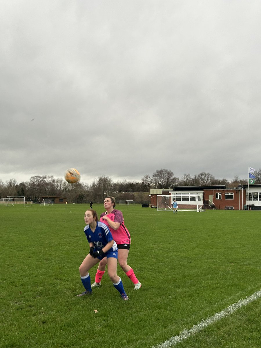 TurfsLadies's tweet image. We return home from @NorthopHallLFC with all three points in the bag. Great battle against new opponents. Damage done in the first ten minutes as we raced into a three goal lead. Final score 5-2

⚽️⚽️⚽️@lucylloyd02
⚽️⚽️@delun_roberts 

POTM Elin &amp;amp; Paige

#TurfsLadies #Turfs