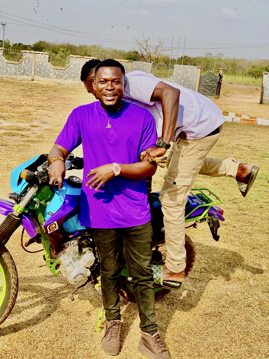 Shani Forgetti (@forgetti15) on Twitter photo 