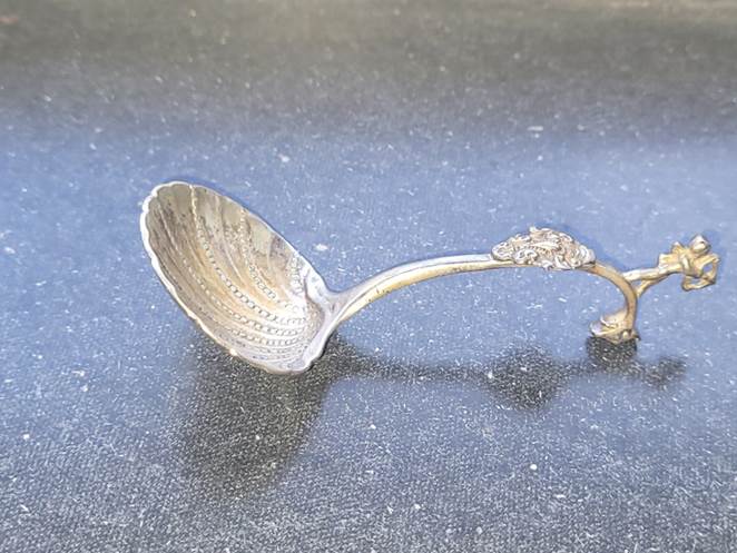 Ida Gerhardt  flapteksten Brieven van Overzee en Ερωςsuikerlepel