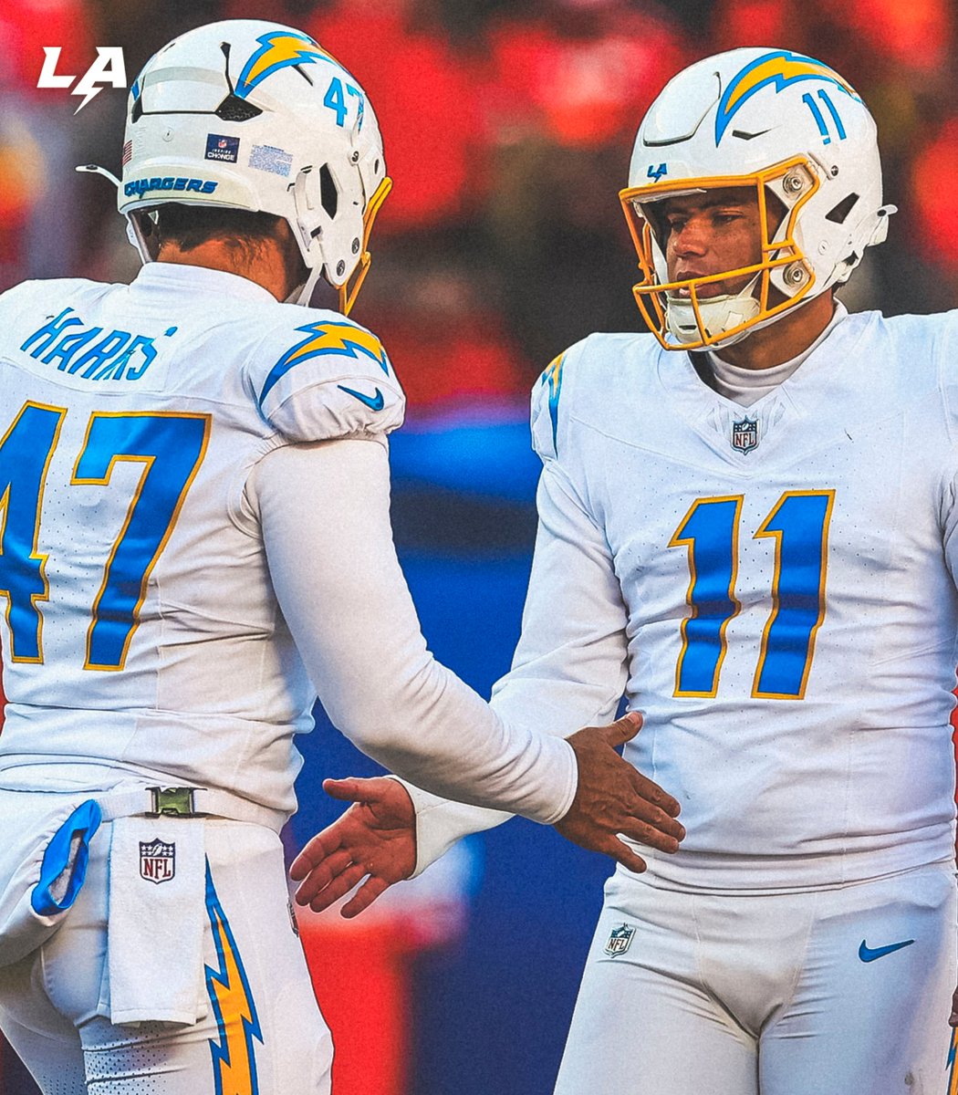 1 RT = 2 pro bowl votes‼️
#probowlvote + cameron dicker
#probowlvote + josh harris
#probowlvote + jk scott