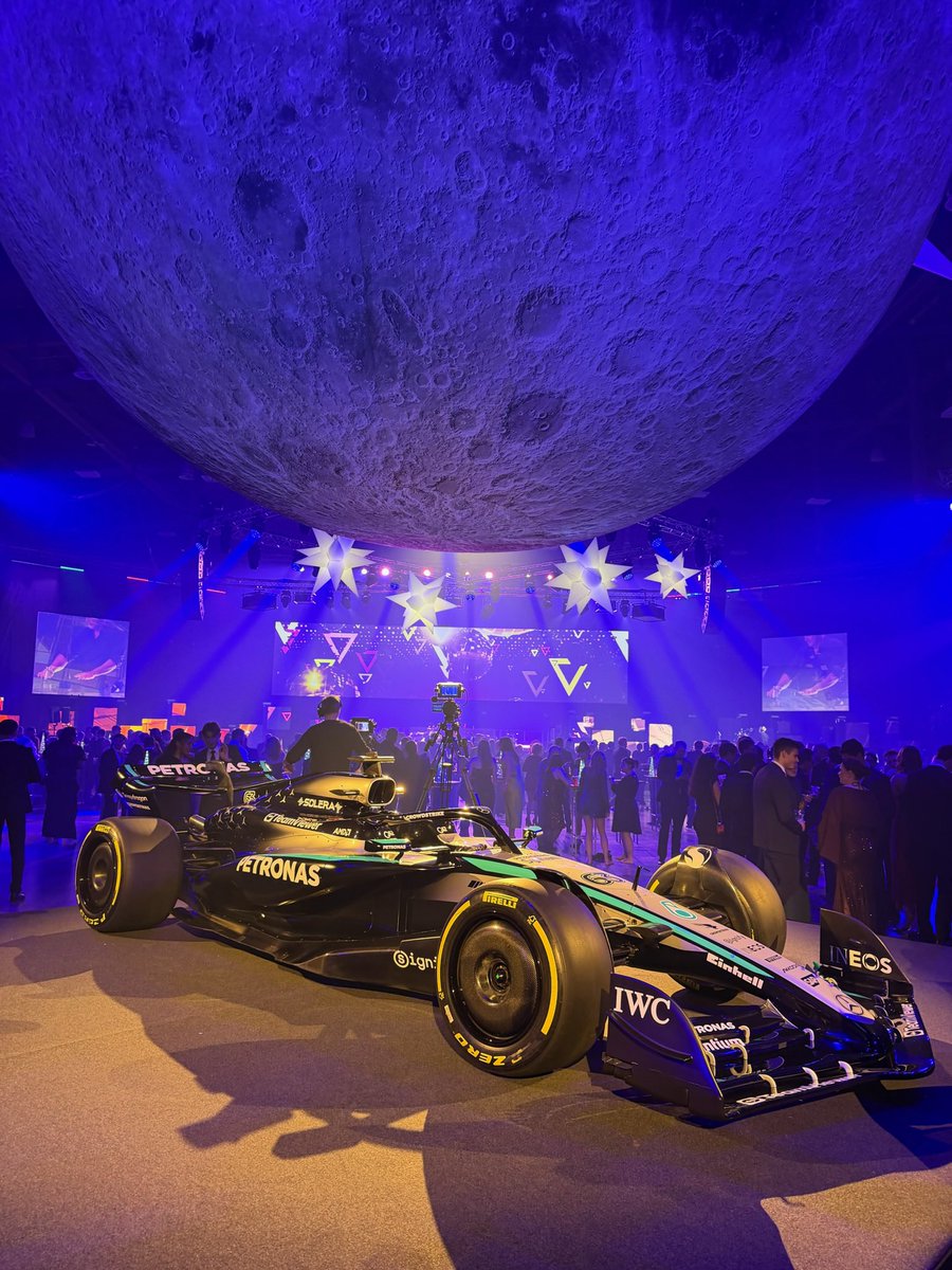 Xmas party ‘25! 🕺🏾🪩🏎️