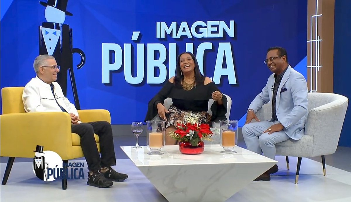 youtu.be/AgLUczI5Tj4

Nuevo Imagen Pública TV:

Manuel Jiménez,  conversación sobre liderazgo y musica.

 Analizamos la comunicación no verbal y su impacto en las reuniones de negocios;

Rendimos homenaje a Luisito Martí;

Importancia de los zapatos en la imagen personal