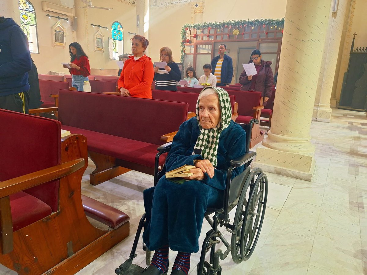 chunguskitten's tweet image. Sunday Mass in Gaza
December 14, 2025