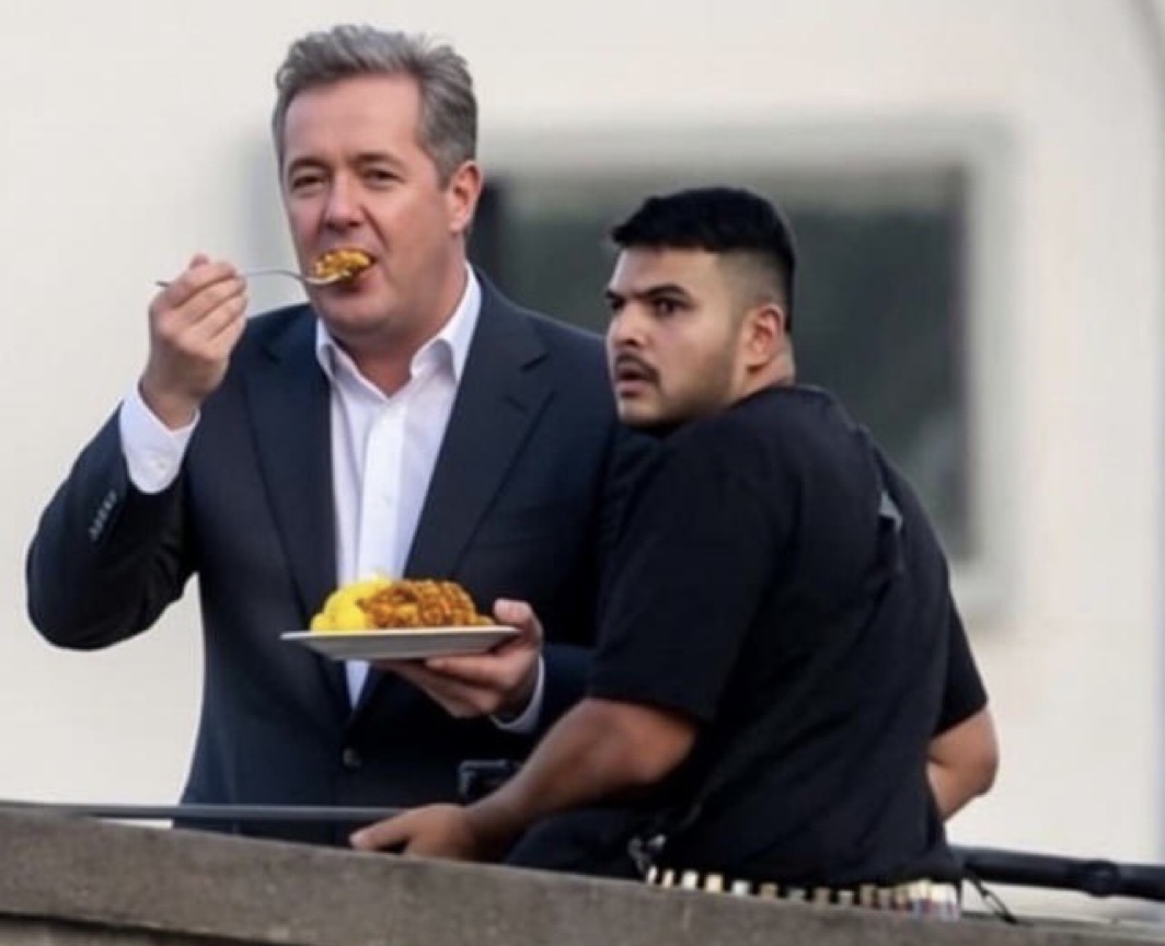 Suffragent_'s tweet image. Who did this? 😂