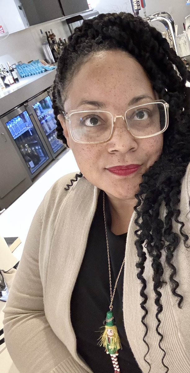 JENNIFER WOODS tweet media