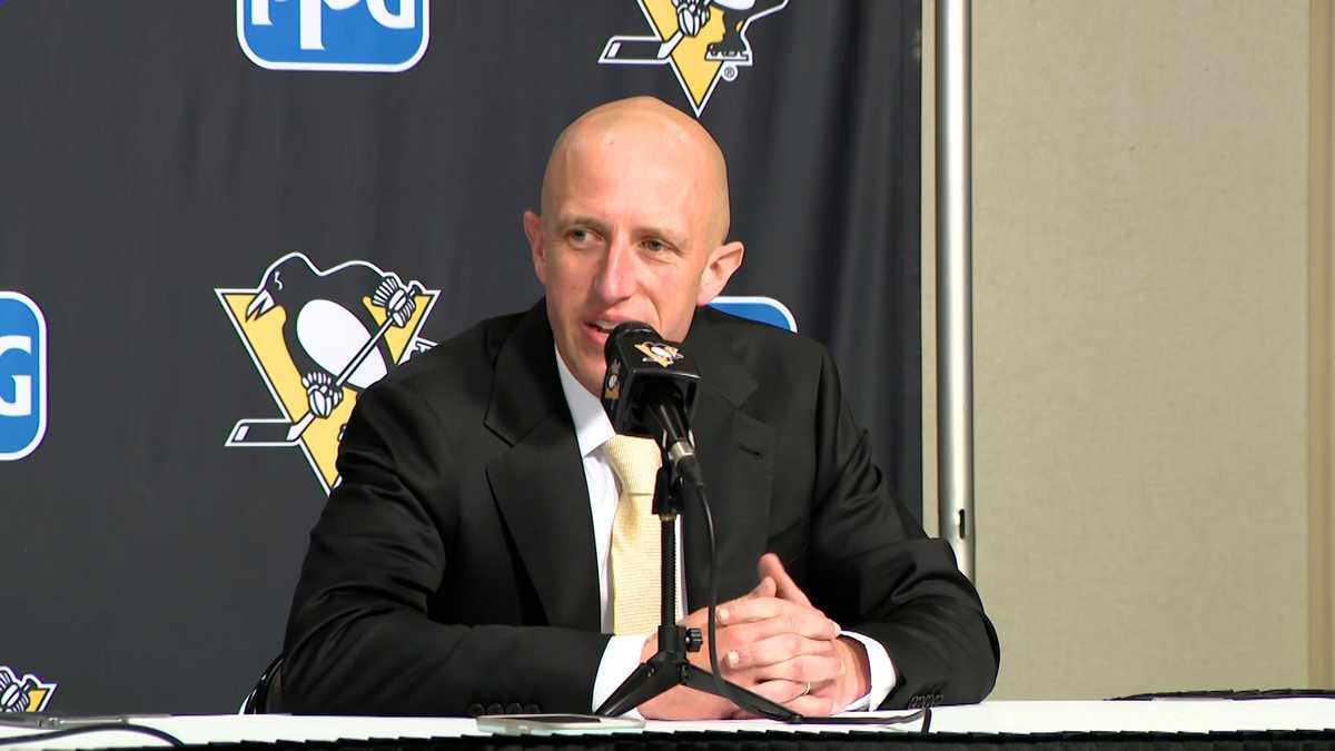 Penguins Jesus tweet media